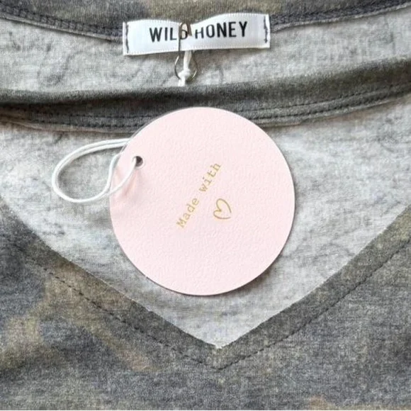 Camo Cutout Tee - Picture 8 of 11